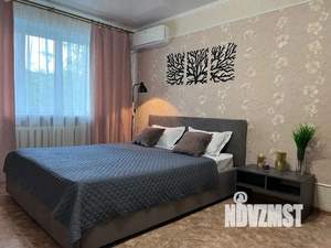 1-к квартира, посуточно, 38м2, 2/5 этаж