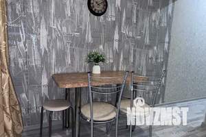 1-к квартира, посуточно, 43м2, 4/10 этаж