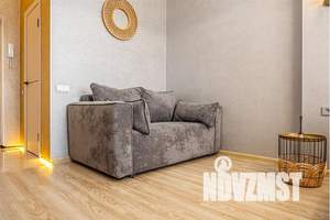 1-к квартира, посуточно, 42м2, 1/22 этаж