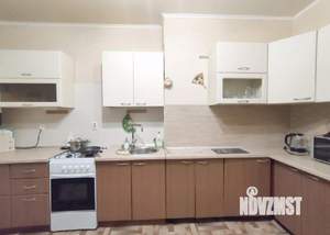 2-к квартира, посуточно, 56м2, 1/1 этаж