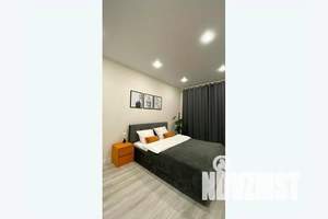 1-к квартира, посуточно, 40м2, 1/18 этаж