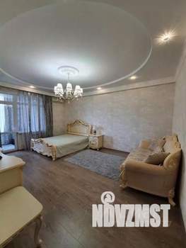 1-к квартира, посуточно, 64м2, 1/1 этаж