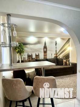 3-к квартира, посуточно, 60м2, 1/5 этаж