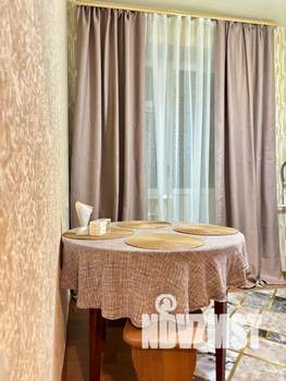 1-к квартира, посуточно, 38м2, 3/12 этаж