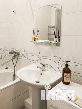 1-к квартира, посуточно, 45м2, 4/9 этаж