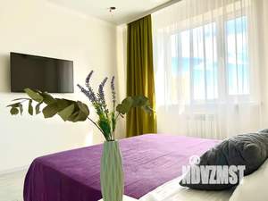 1-к квартира, посуточно, 40м2, 11/18 этаж