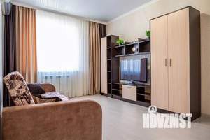 2-к квартира, посуточно, 64м2, 1/1 этаж