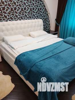 1-к квартира, посуточно, 50м2, 10/10 этаж