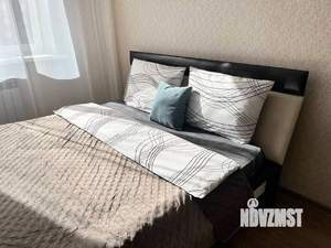 1-к квартира, посуточно, 43м2, 11/18 этаж