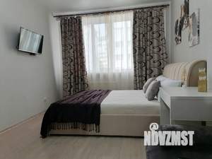 1-к квартира, посуточно, 37м2, 3/9 этаж