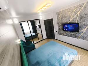 1-к квартира, посуточно, 39м2, 18/18 этаж