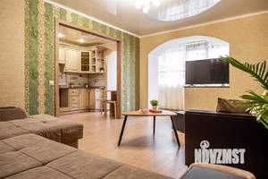 2-к квартира, посуточно, 50м2, 1/1 этаж