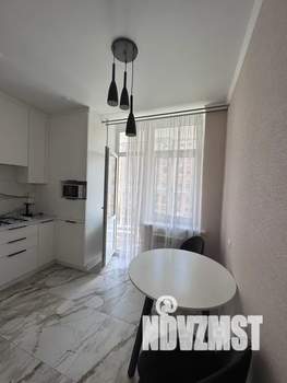 1-к квартира, посуточно, 40м2, 9/14 этаж