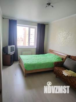 1-к квартира, посуточно, 35м2, 13/18 этаж