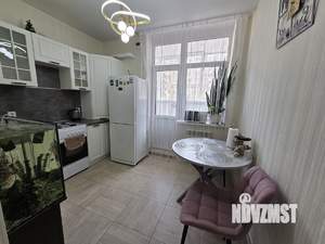 1-к квартира, посуточно, 35м2, 12/18 этаж