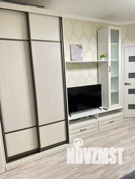 1-к квартира, посуточно, 42м2, 15/18 этаж