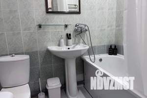 1-к квартира, посуточно, 43м2, 4/10 этаж