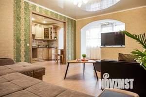 2-к квартира, посуточно, 50м2, 1/1 этаж