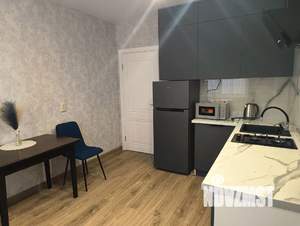 1-к квартира, посуточно, 38м2, 1/9 этаж