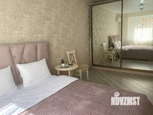 1-к квартира, посуточно, 40м2, 8/18 этаж