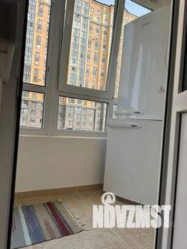 1-к квартира, посуточно, 38м2, 2/18 этаж