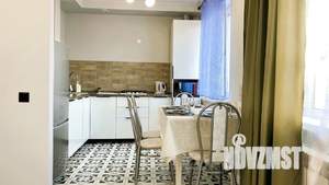 2-к квартира, посуточно, 55м2, 1/1 этаж