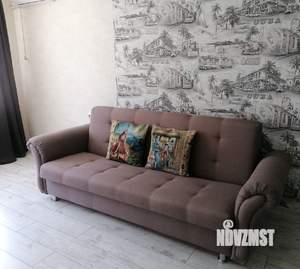 1-к квартира, посуточно, 50м2, 3/8 этаж