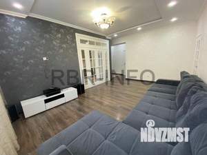 3-к квартира, на длительный срок, 110м2, 3/6 этаж