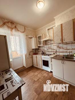 1-к квартира, посуточно, 35м2, 8/12 этаж