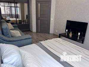 1-к квартира, посуточно, 40м2, 4/4 этаж