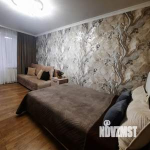 3-к квартира, посуточно, 75м2, 4/10 этаж