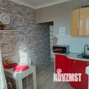 1-к квартира, посуточно, 30м2, 4/5 этаж