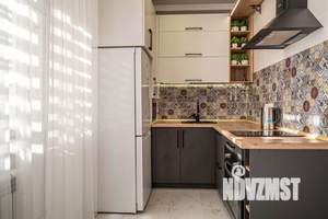 1-к квартира, посуточно, 32м2, 1/1 этаж