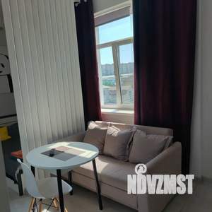 Студия квартира, посуточно, 30м2, 3/9 этаж