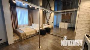 1-к квартира, посуточно, 38м2, 1/25 этаж