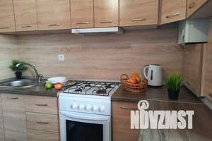 1-к квартира, посуточно, 33м2, 9/18 этаж