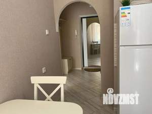 1-к квартира, посуточно, 40м2, 8/18 этаж