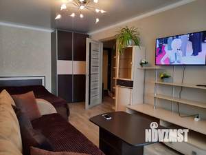 1-к квартира, посуточно, 42м2, 3/5 этаж