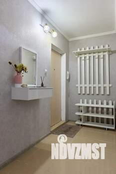 1-к квартира, посуточно, 36м2, 1/10 этаж