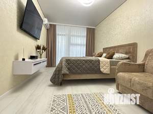 1-к квартира, посуточно, 42м2, 1/21 этаж