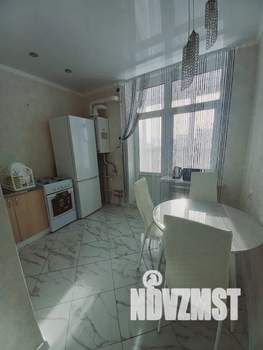 1-к квартира, посуточно, 37м2, 16/18 этаж