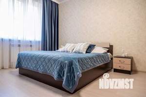 2-к квартира, посуточно, 64м2, 1/1 этаж