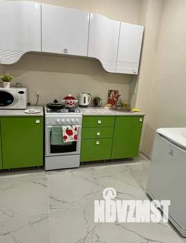 1-к квартира, посуточно, 38м2, 2/16 этаж