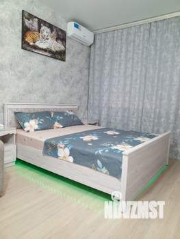 1-к квартира, посуточно, 40м2, 13/18 этаж