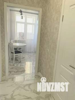 1-к квартира, посуточно, 37м2, 13/18 этаж