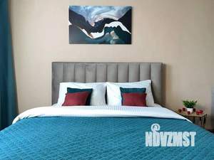 1-к квартира, посуточно, 37м2, 1/1 этаж