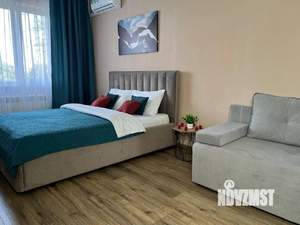 1-к квартира, посуточно, 37м2, 1/1 этаж