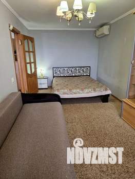 1-к квартира, посуточно, 36м2, 7/10 этаж