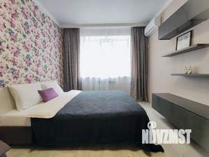 1-к квартира, посуточно, 38м2, 4/17 этаж