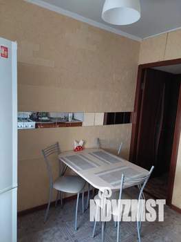 1-к квартира, посуточно, 40м2, 9/9 этаж